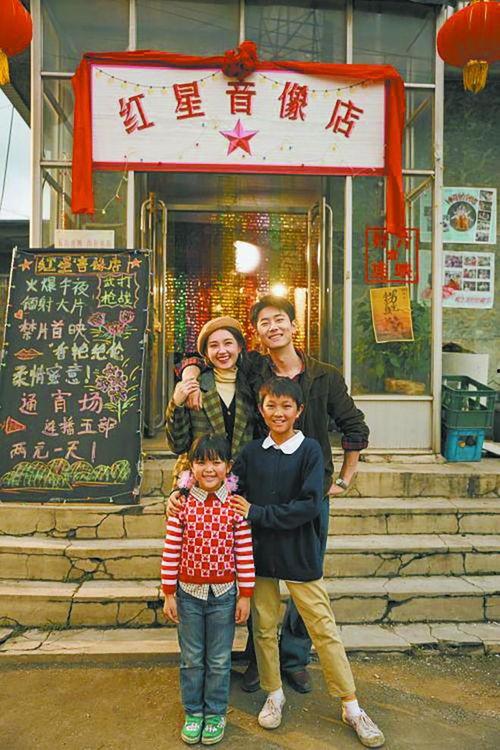 东北爱情往事闪婚玫瑰,闪婚玫瑰下的甜蜜与挑战